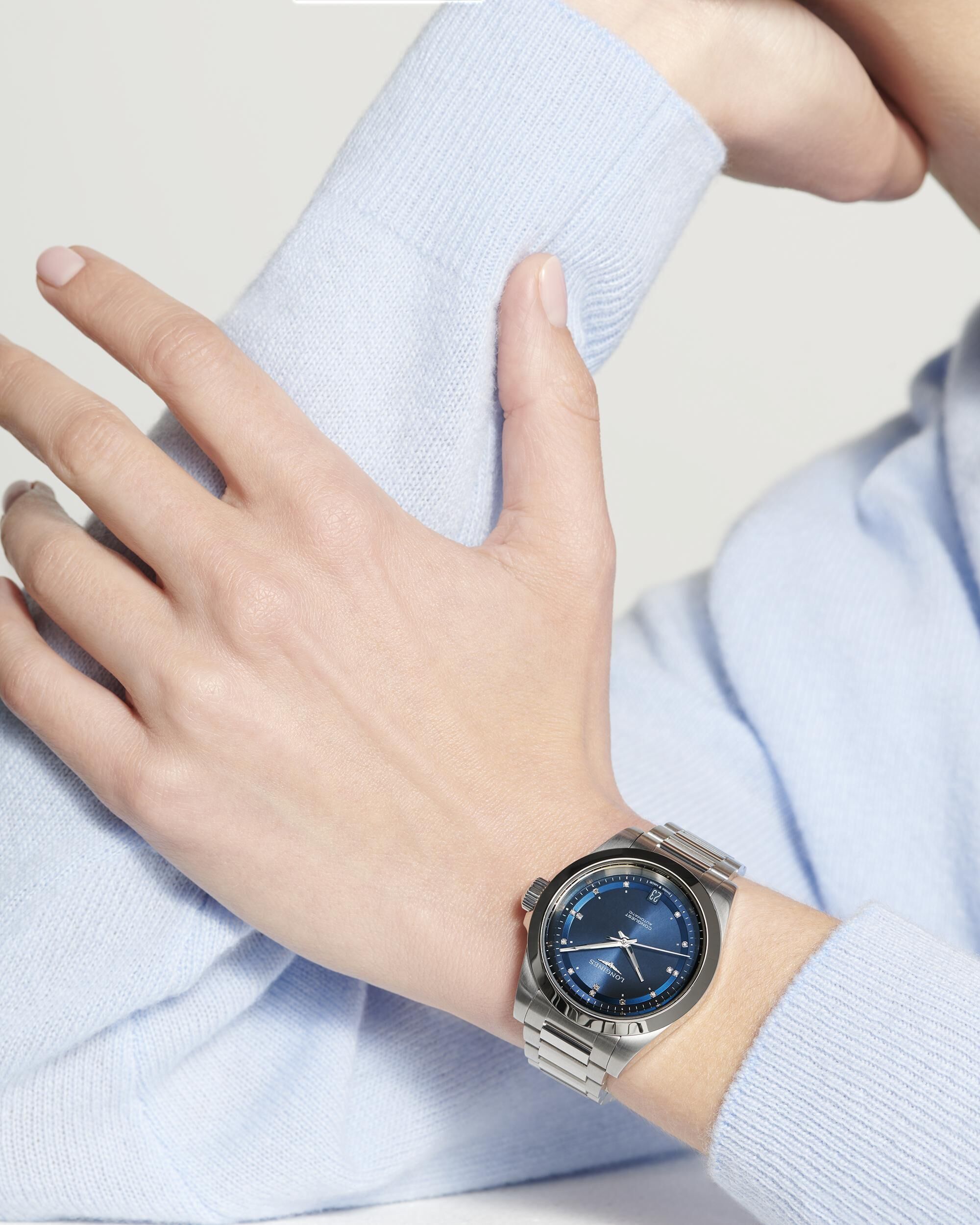 Longines Conquest Damenuhr L3.430.4.97.6