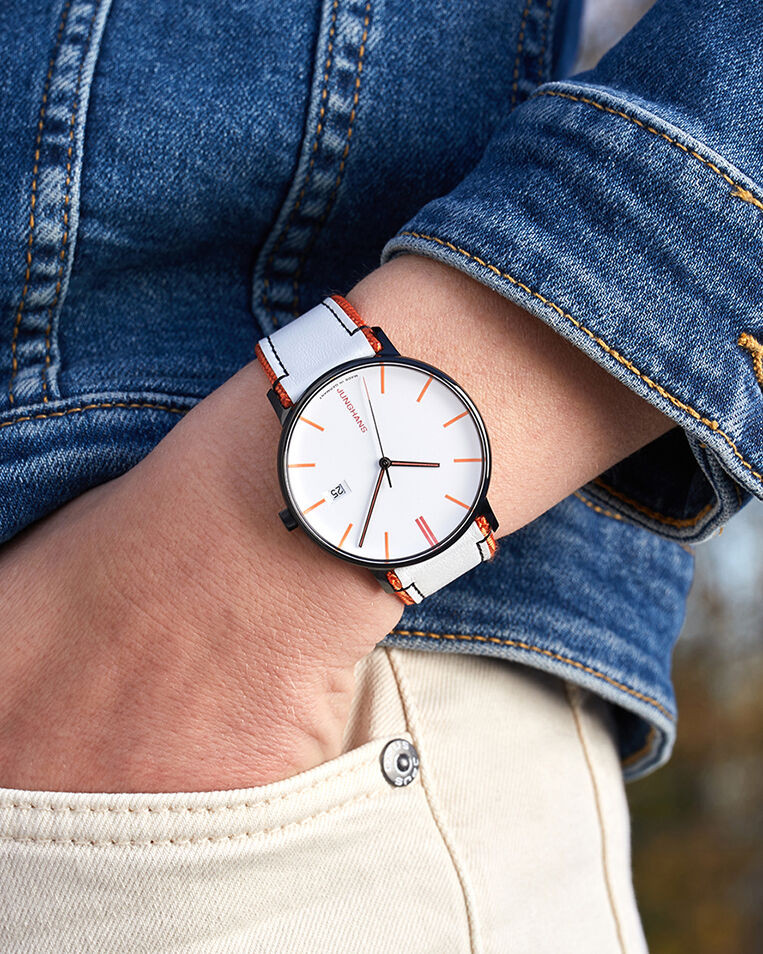 Junghans FORM Quarz PVD Damenuhr 41/4480.00