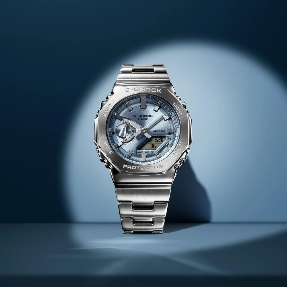 G-SHOCK Classic Men's Watch GM-2110D-2AER