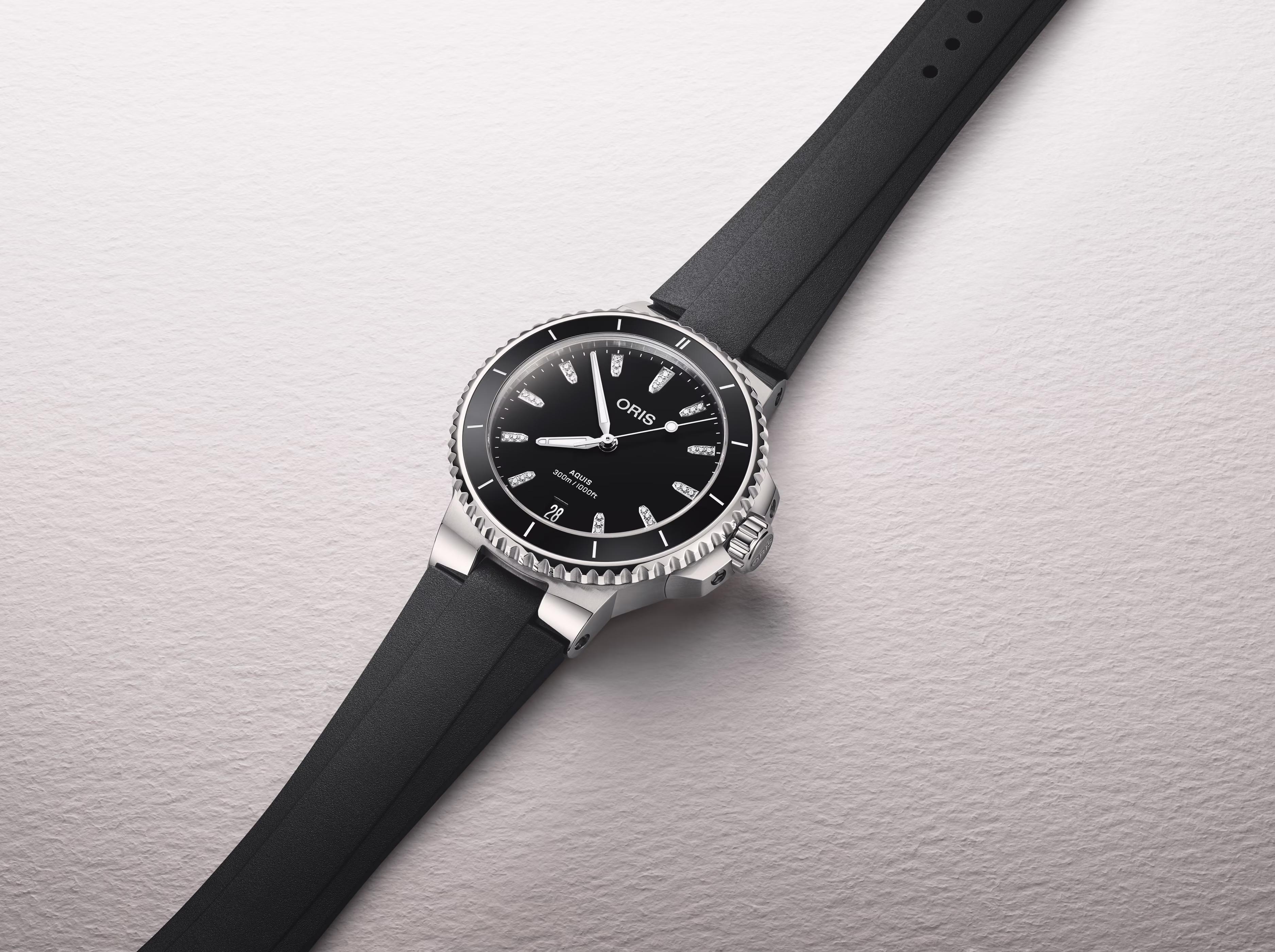 Oris Aquis Date Diamonds 36,5mm Keramik-Lünette 01 733 7792 4194-07 4 19 64FC