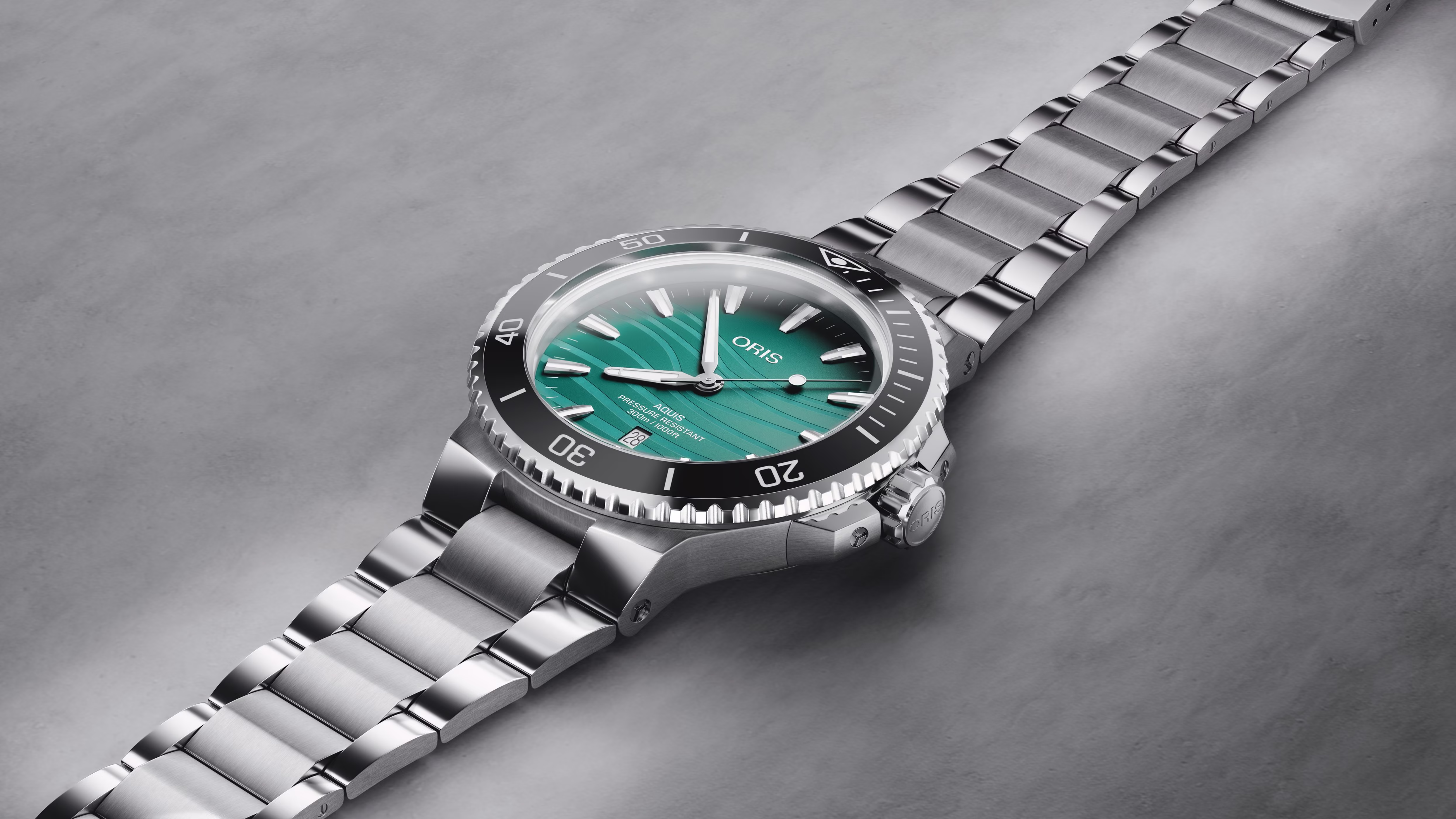 Oris Equis, Yangtze Jiangtun Limited Edition, 43.50 mm Herrenuhr 01 733 7789 4197-Set