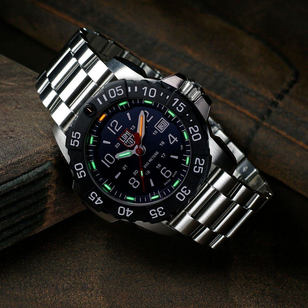 Luminox NAVY SEAL STEEL 3250 Series Herrenuhr