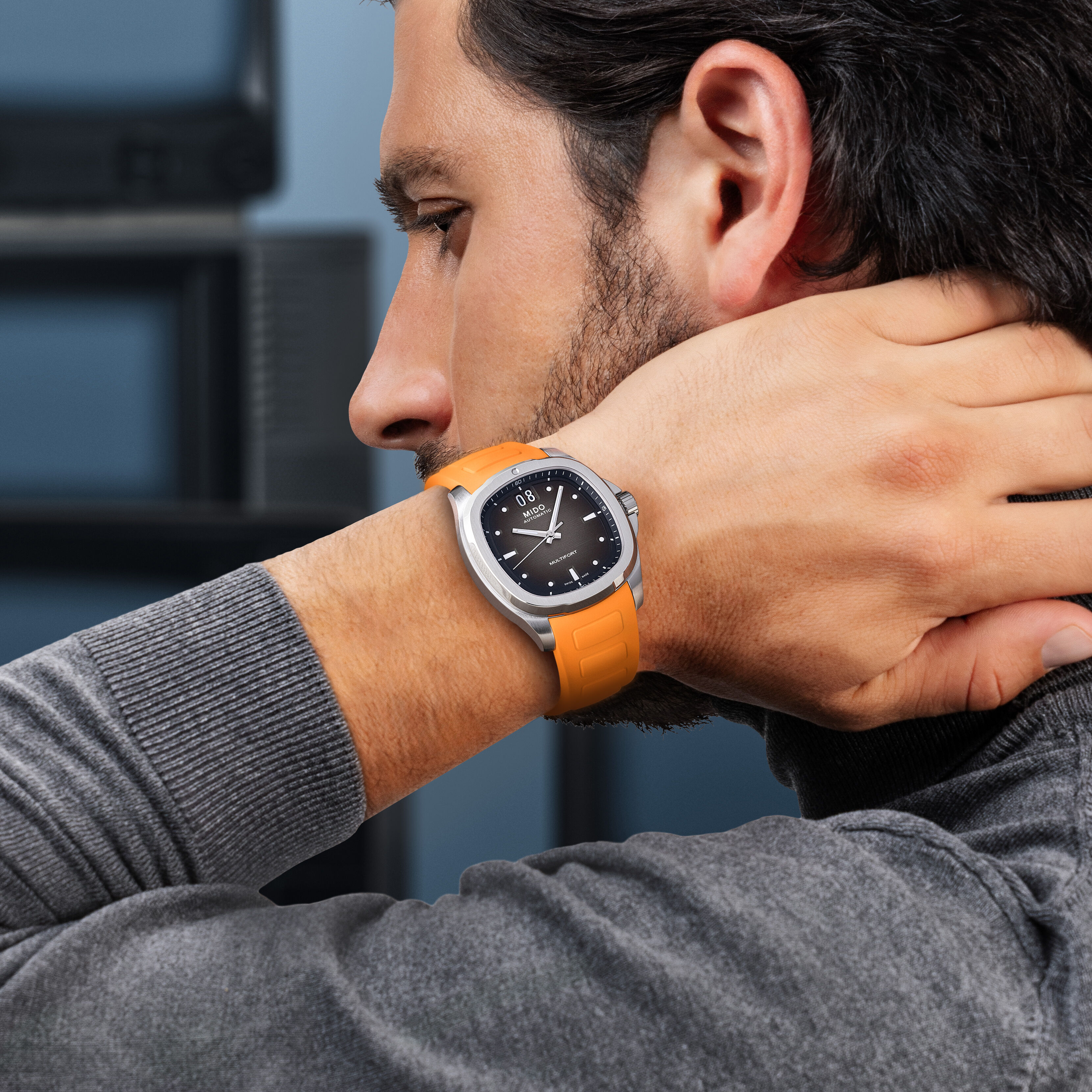Mido Multifort TV Big Date Herrenuhr M049.526.17.081.00