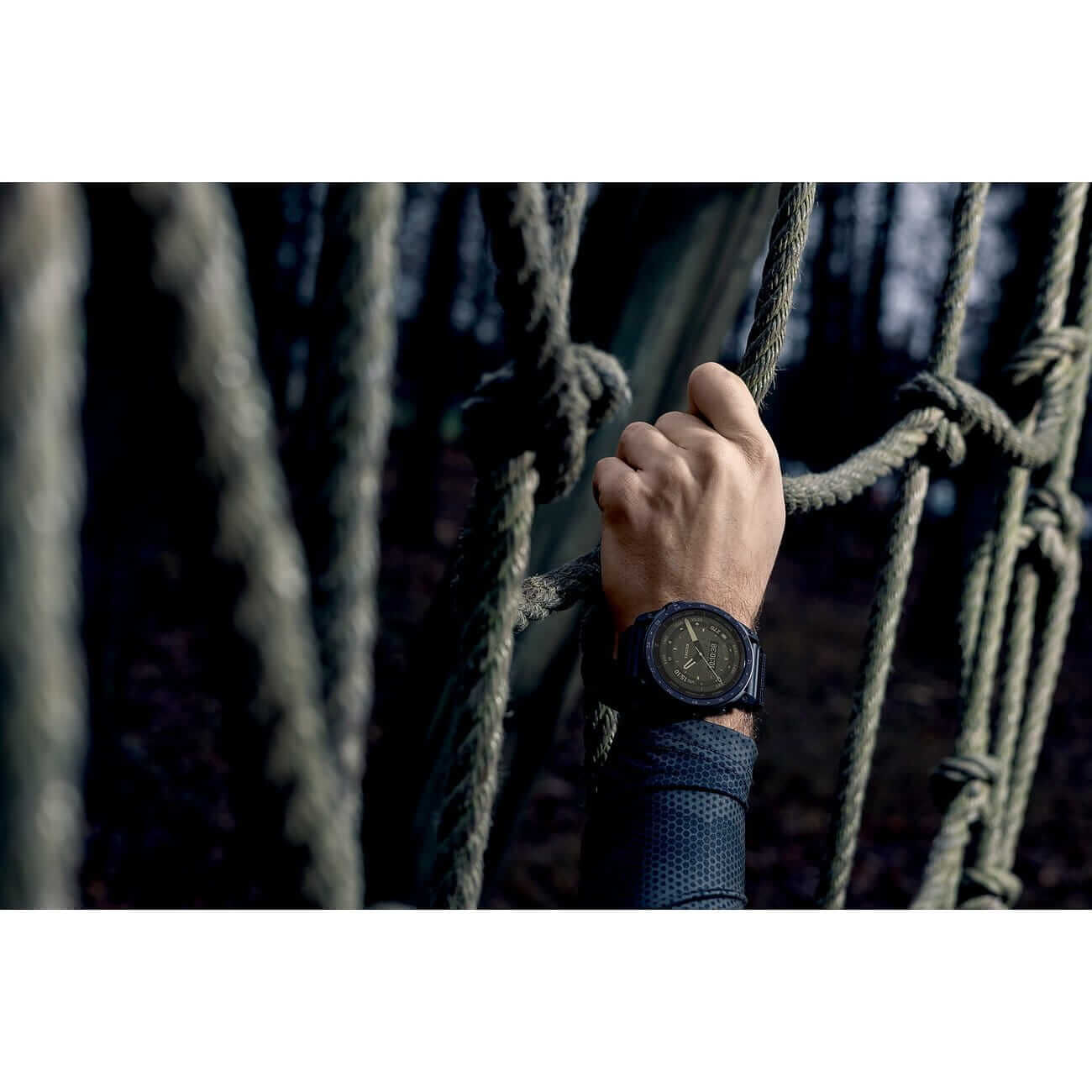 88867742_m Garmin tactix 7 AMOLED Edition Herrenuhr mit Nylonarmband und Silikonband 010-02931-01