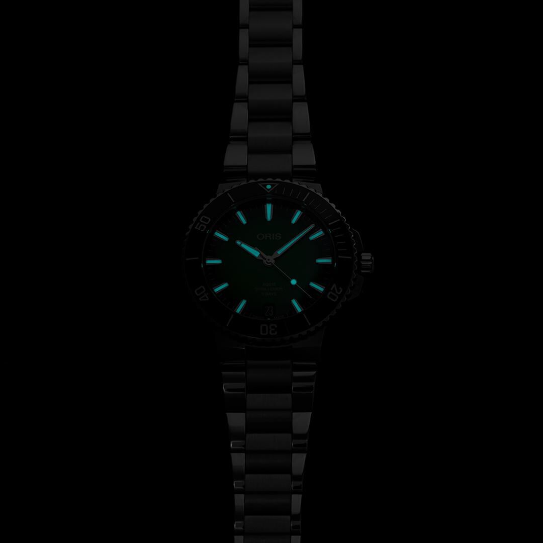 Oris men's watch Aquis 01 400 7790 4157-07 8 23 02PEB Oris men's watch Aquis 01 400 7790 4157-07 8 23 02PEB