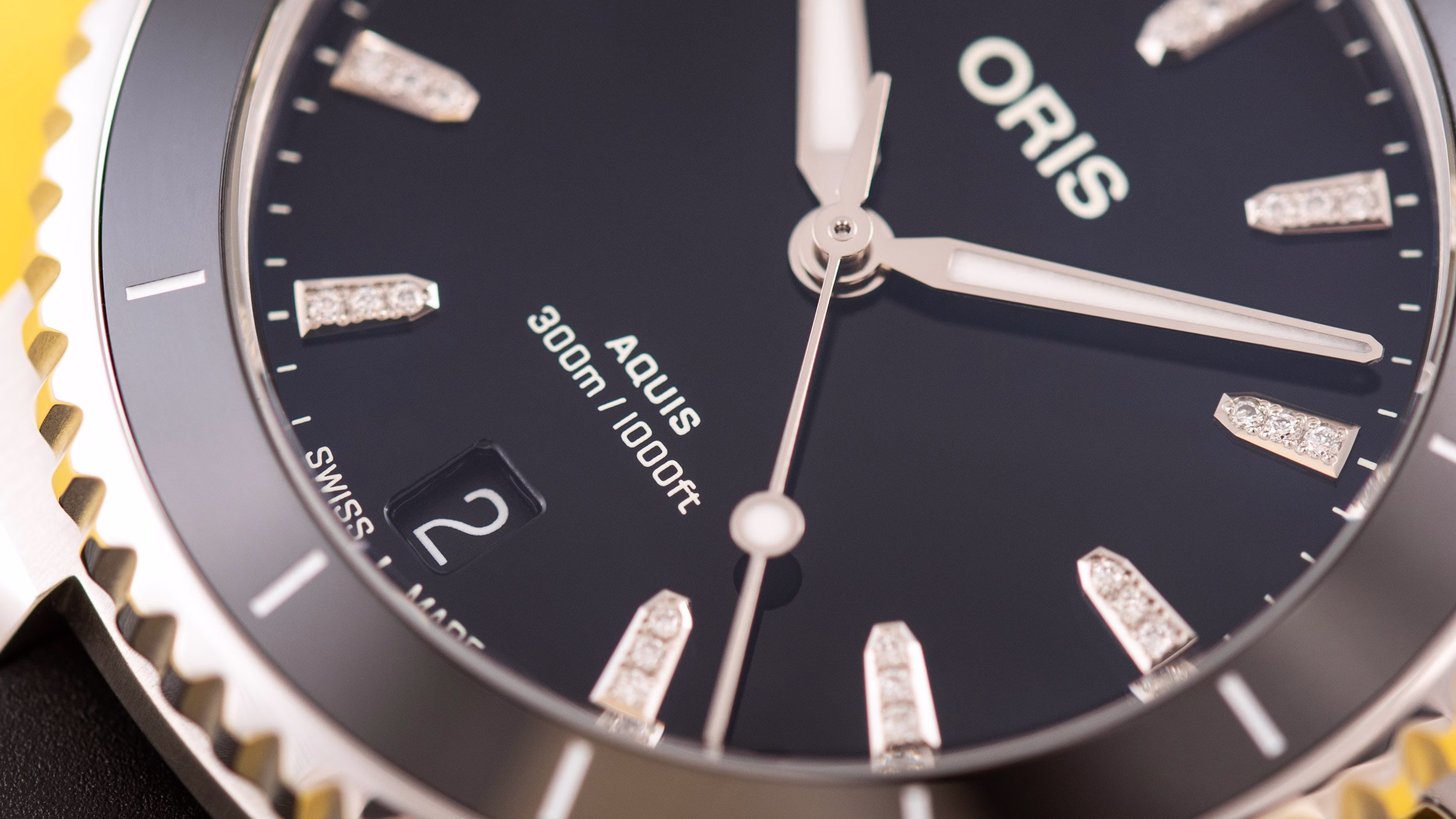 Oris Aquis Date Diamonds 36,5mm Keramik-Lünette 01 733 7792 4194-07 4 19 64FC