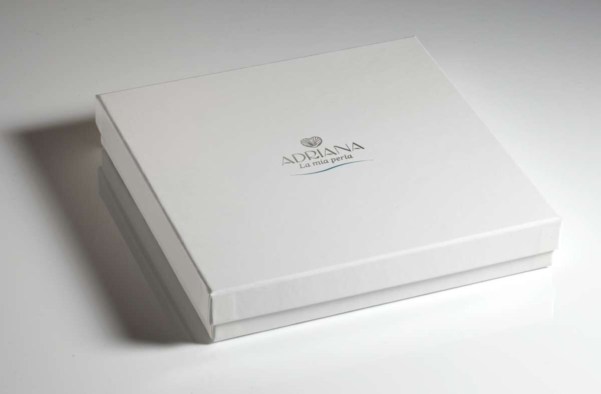 Etui_grossv6VtUJuYdCM5A_600x600-2x Adriana Creolen Silber rhodiniert mit Süßwasserperlen G8-94