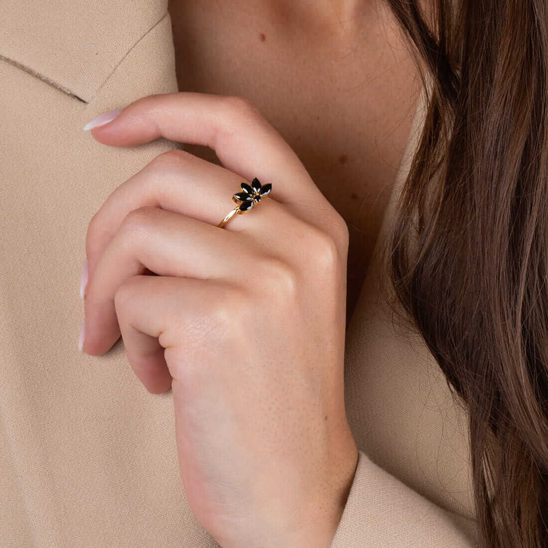 Melano Twisted Petite Ring Size 56, TR15