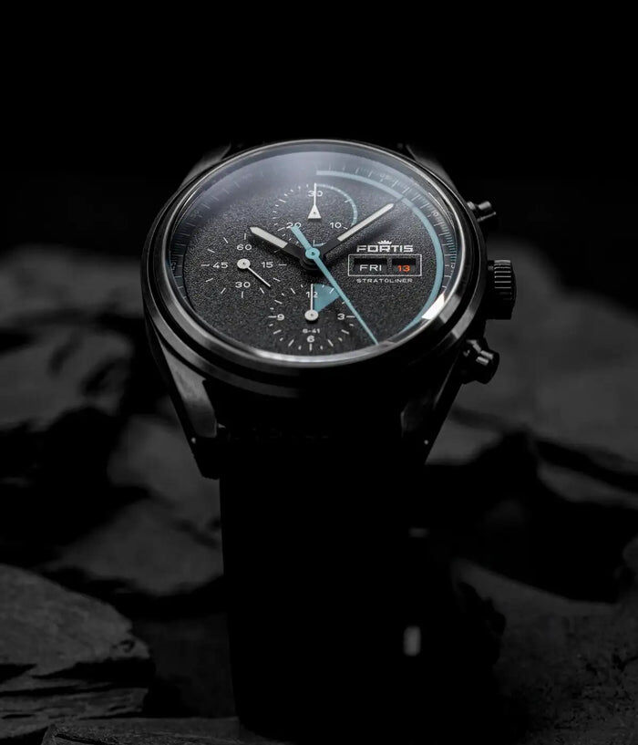 Fortis Stratoliner Gravity Black Herrenuhr F2340018 Fortis Stratoliner Gravity Black Herrenuhr F2340018