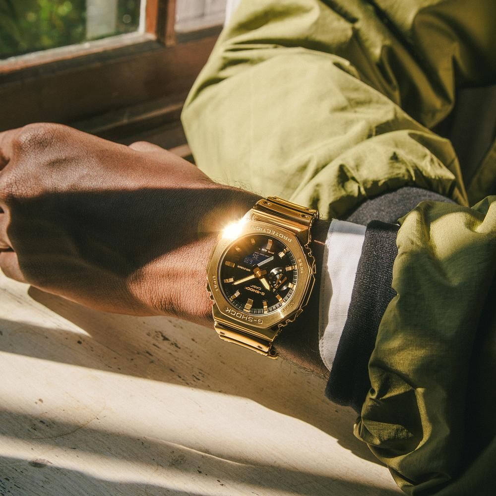 G-SHOCK Classic Men's Watch GM-2100YMG-9AER G-SHOCK Classic Men's Watch GM-2100YMG-9AER