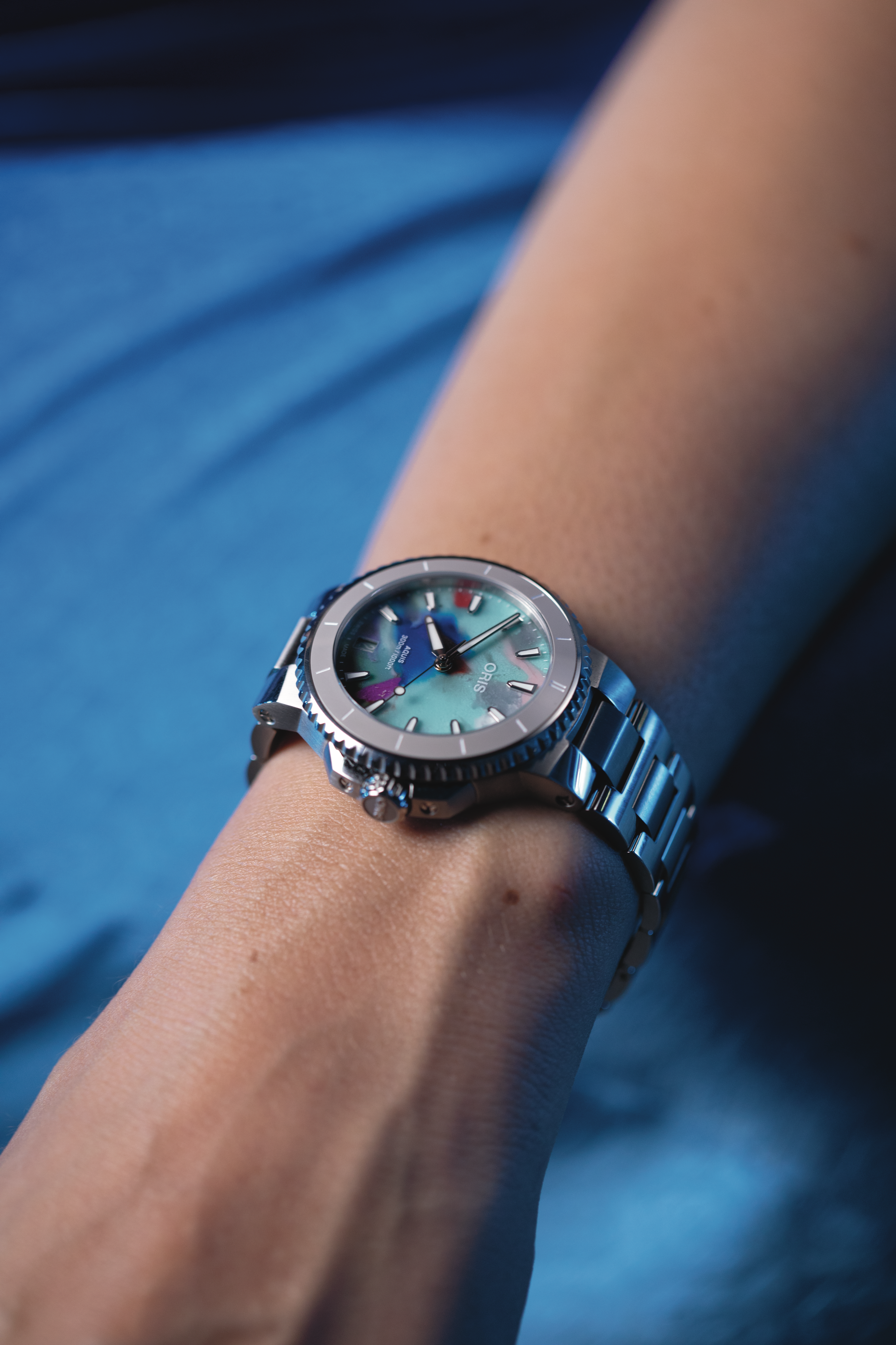 Oris men's watch Aquis 01 733 7792 4150-07 8 19 05P Oris men's watch Aquis 01 733 7792 4150-07 8 19 05P