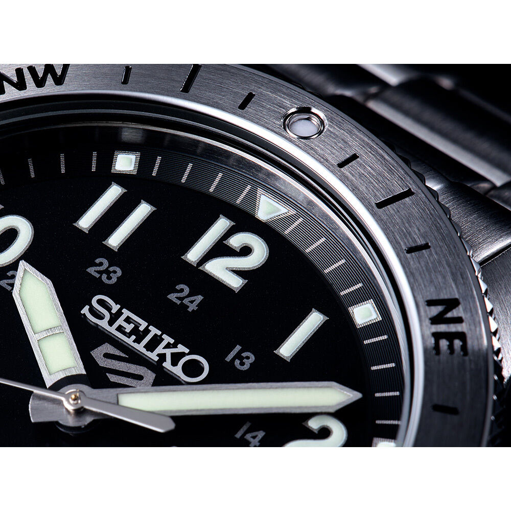 Seiko 5 Sports Field series 41mm, stainless steel, automatic, black men's watch HDB006K1