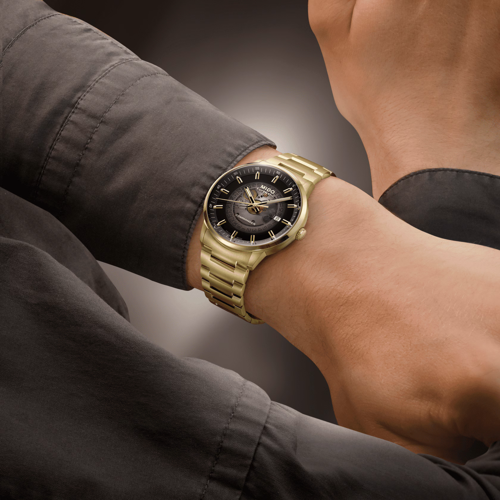 Mido Commander Gradient Herrenuhr M021.407.33.411.01