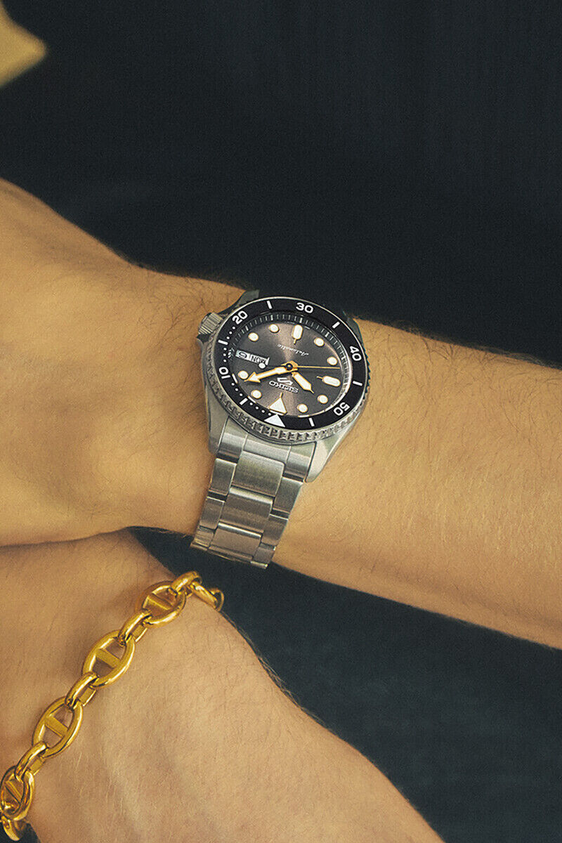 Seiko SKX Series Men's Watch SRPL79K1