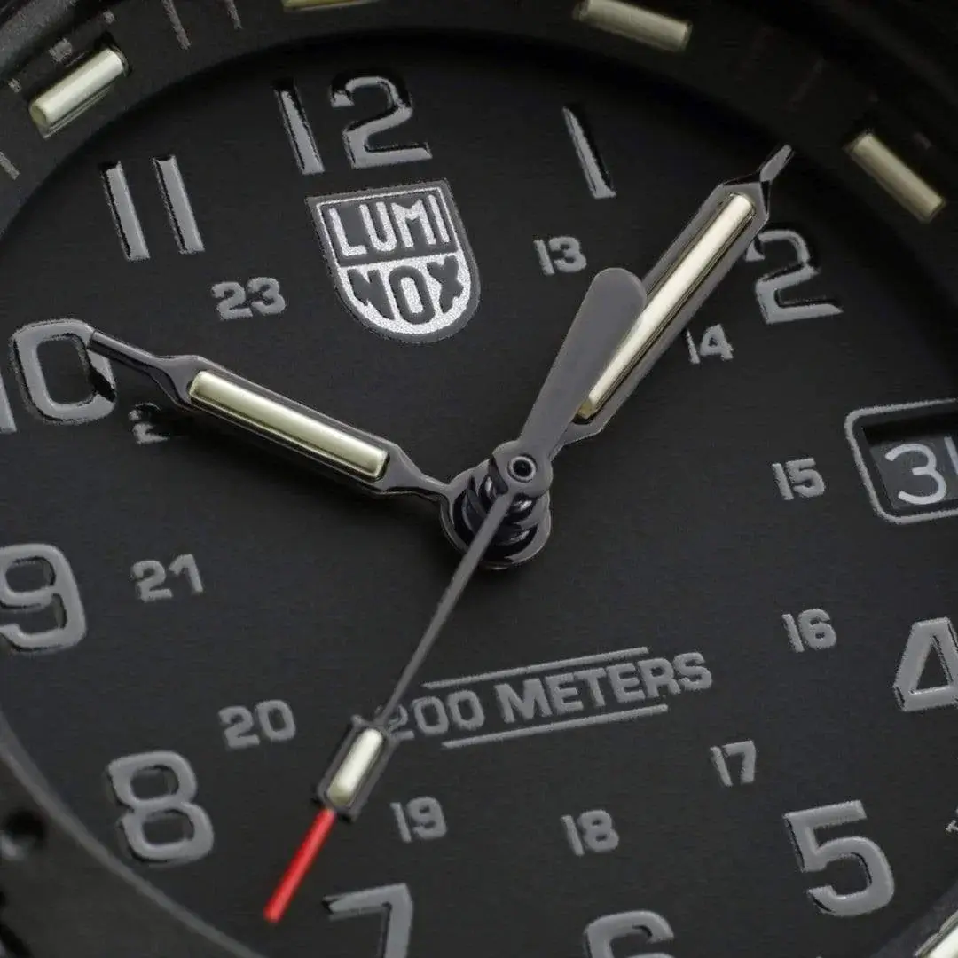 Luminox THE ORIGINAL NAVY SEALS 3000 EVO SERIES Herrenuhr