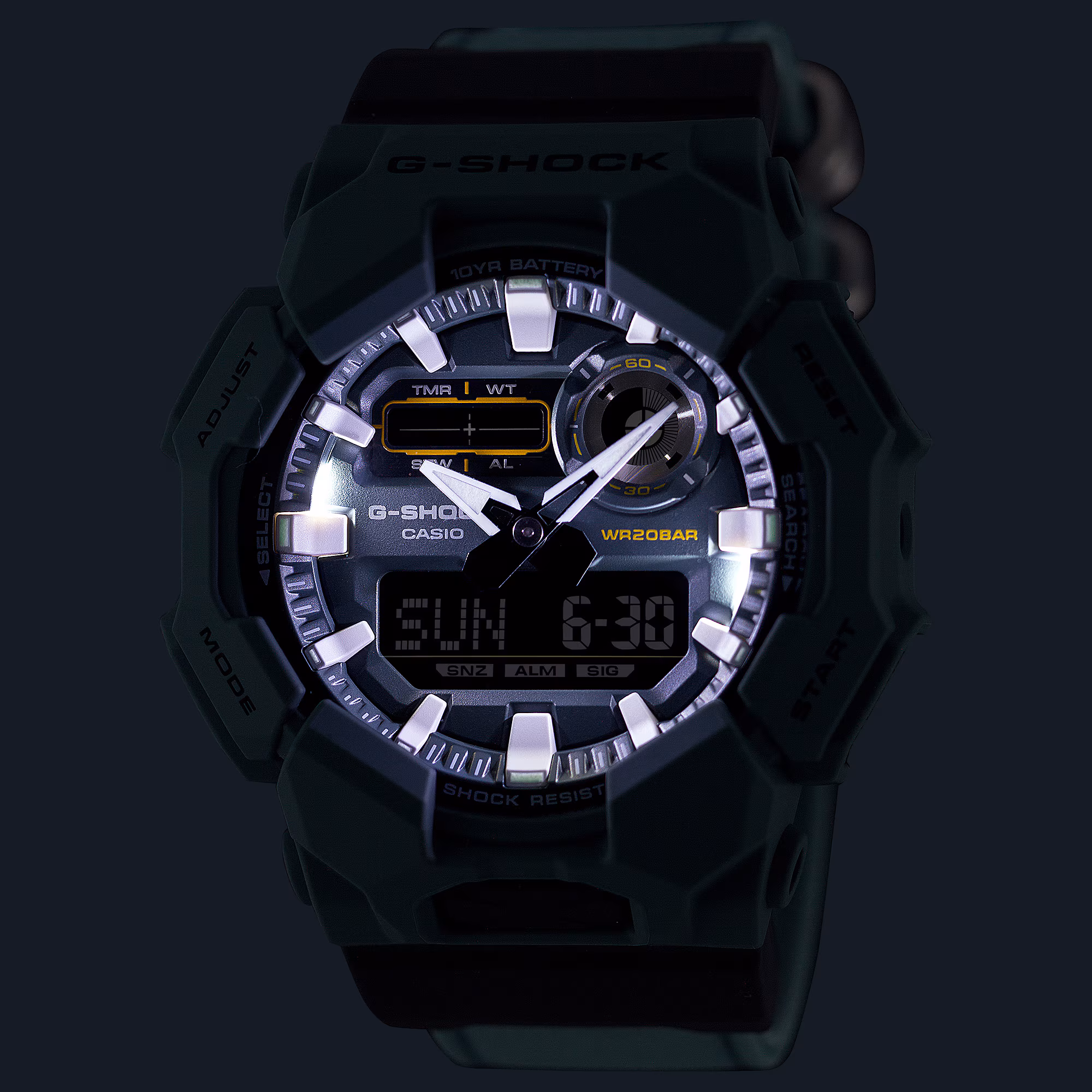 G-Shock Classic GA-010 Serie,  Stoffband, Quarzwerk, 51mm Herrenuhr GA-010CE-2AER
