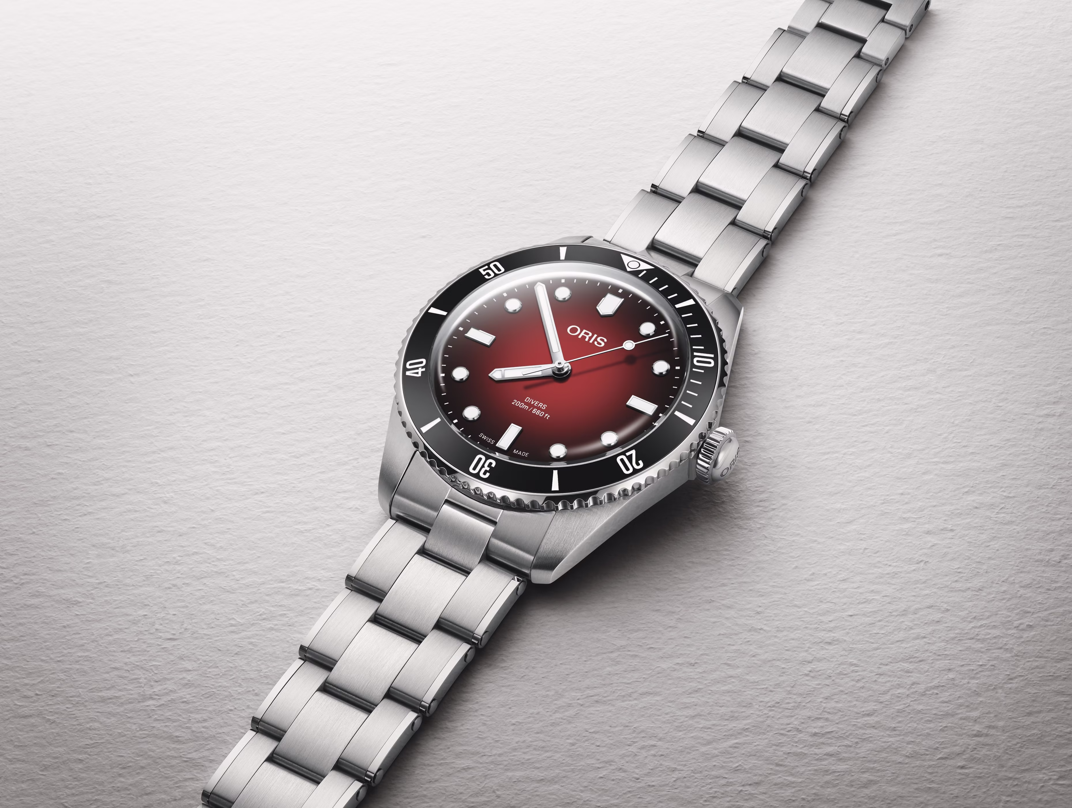 Oris X RedBar Limited Edition II 39mm, ceramic bezel, rubber strap, diver's watch men's watch 01 733 7795 4018-Set