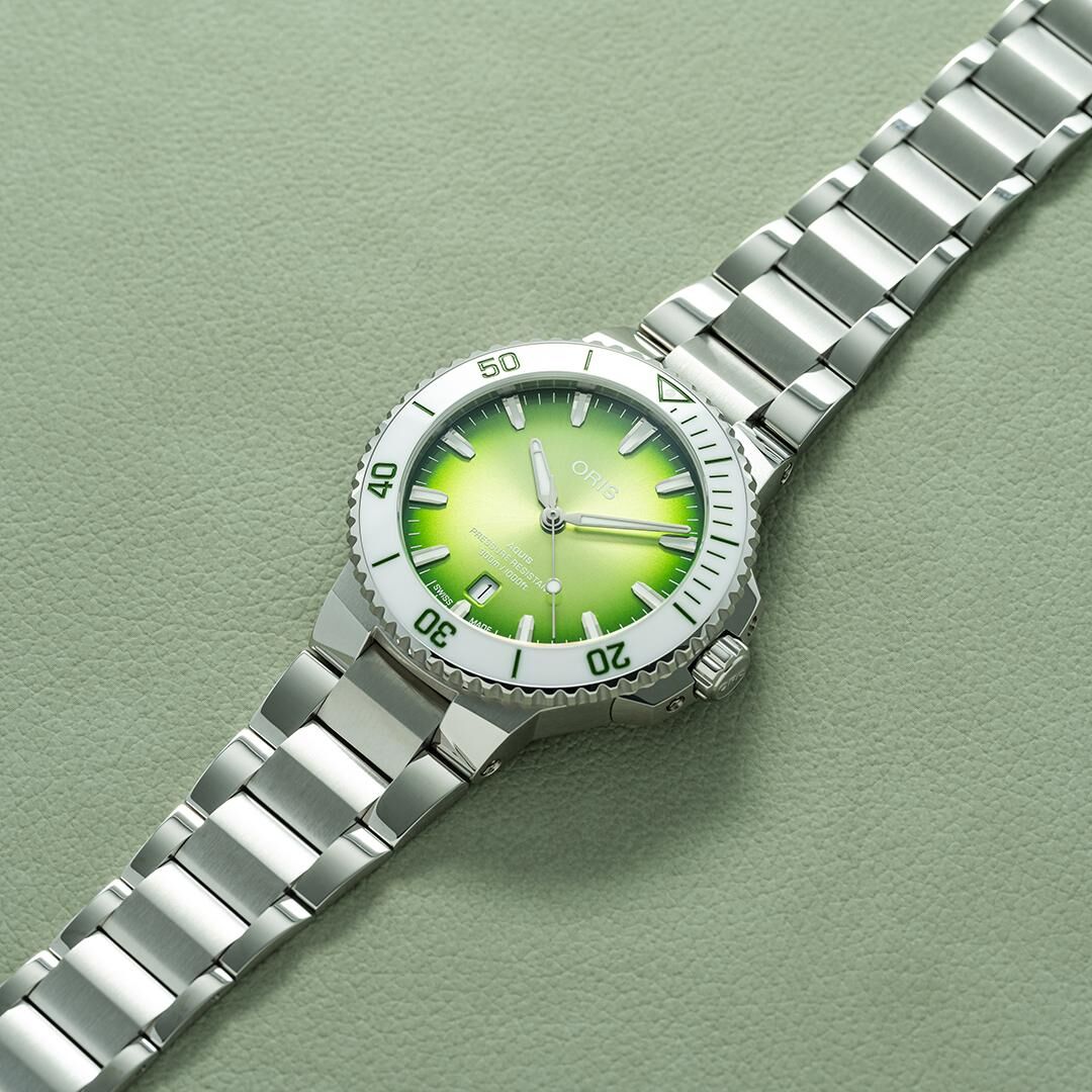 Oris men's watch Aquis 01 733 7787 4137-07 8 22 04PEB Oris men's watch Aquis 01 733 7787 4137-07 8 22 04PEB