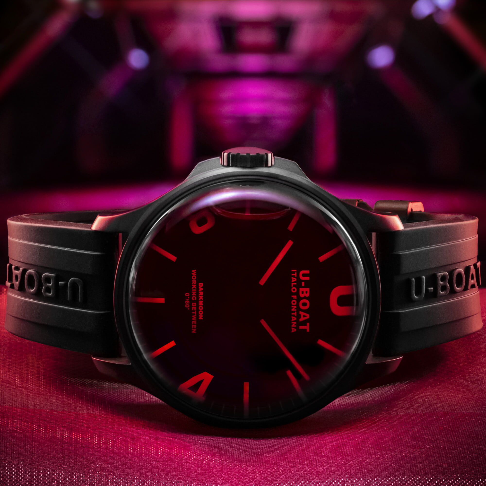 8466A_em U-Boat Darkmoon 44mm Red Glass Men's Watch 8466/B