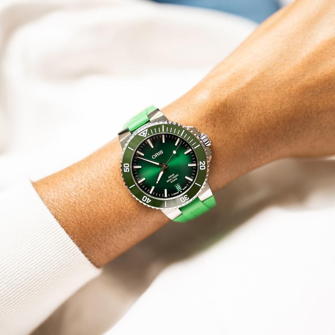 Oris men's watch Aquis 01 400 7790 4157-07 4 23 47EB Oris men's watch Aquis 01 400 7790 4157-07 4 23 47EB