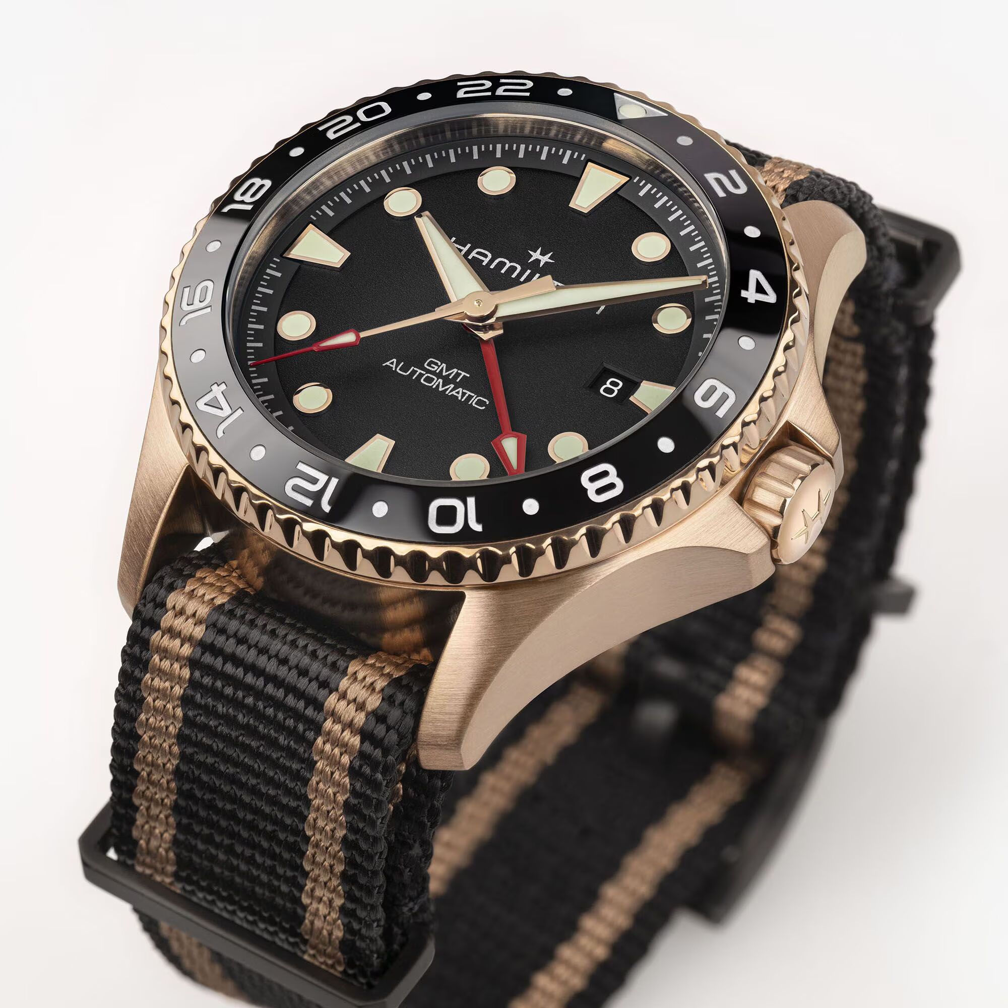 Hamilton KHAKI NAVY SCUBA AUTOMATIC GMT 43MM BRONZE Herrenuhr H82565930