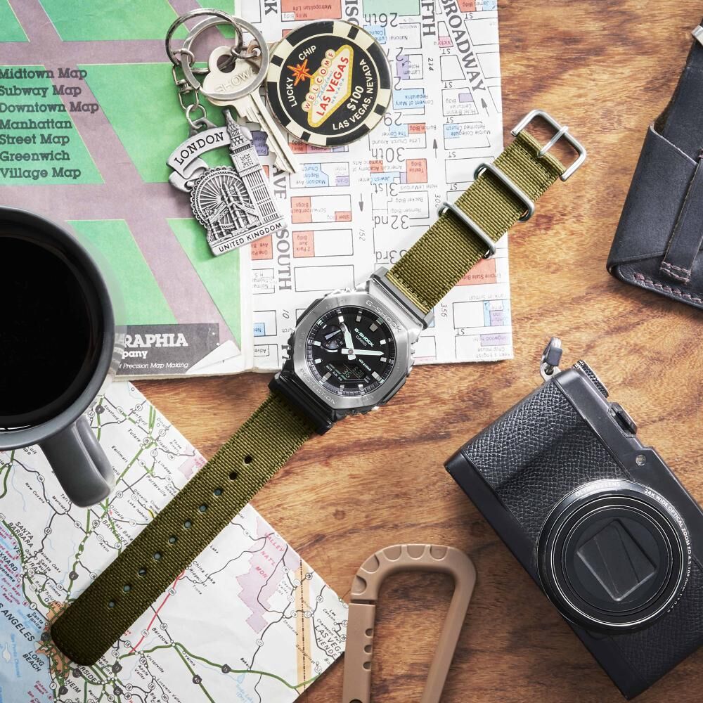 G-SHOCK Classic Herrenuhr GM-2100CB-3AER