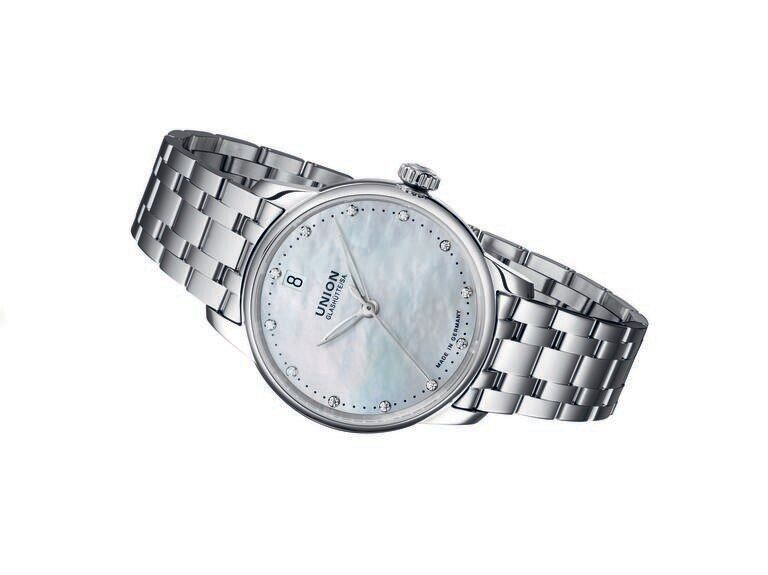 Union Glashütte Seris Date Ladies Watch D013.207.11.116.00