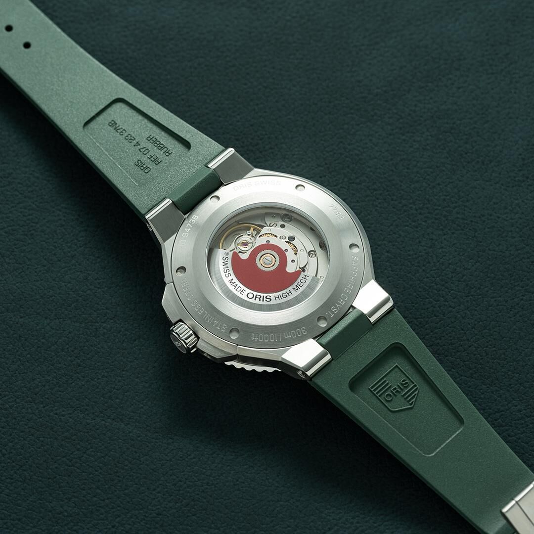 Oris men's watch Aquis 01 733 7789 4157-07 4 23 37FC Oris men's watch Aquis 01 733 7789 4157-07 4 23 37FC