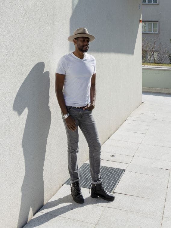 april_site_3 Maurice Lacroix Aikon Date men's watch AI6008-SS002-331-1