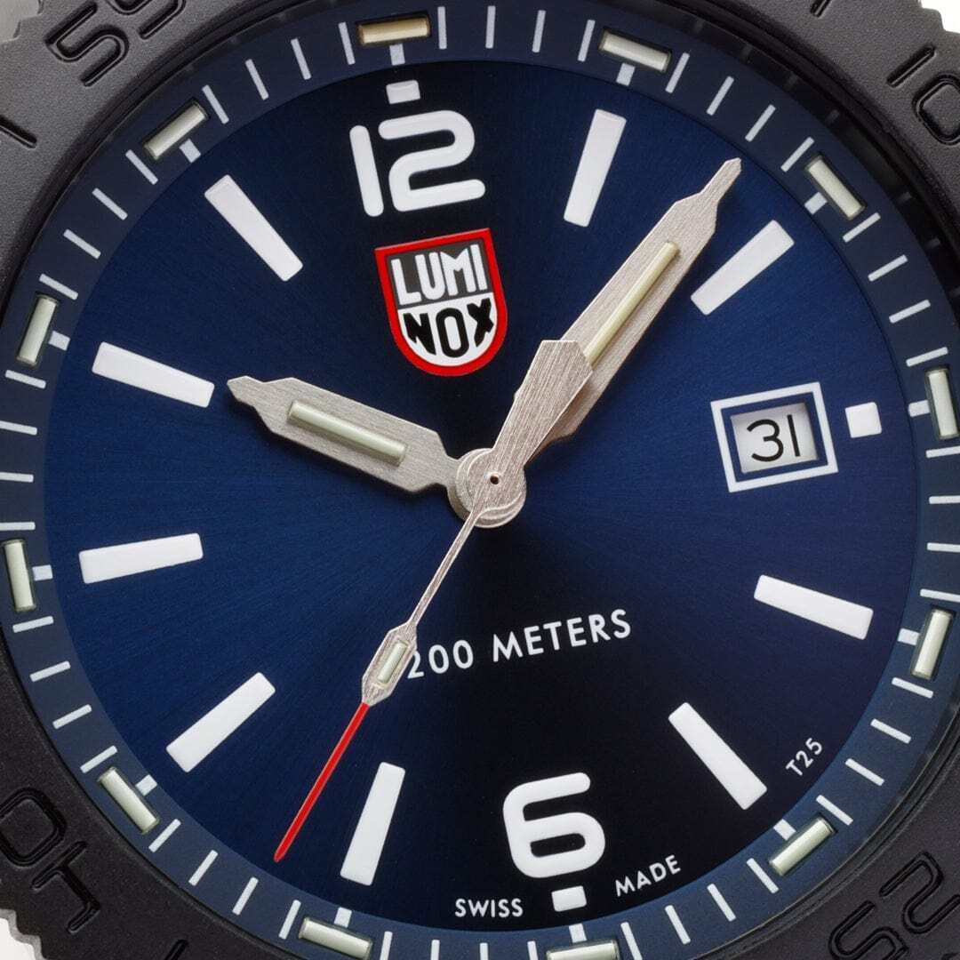 Luminox Pacific Diver 44 mm Taucheruhr Blau Herrenuhr XS.3123.B
