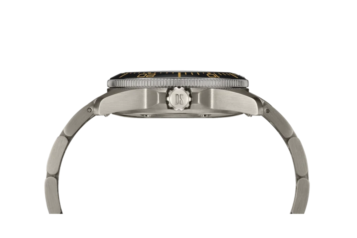 Certina DS Action Diver 38mm Titan Powermatic 80 Herrenuhr C048.807.44.051.00