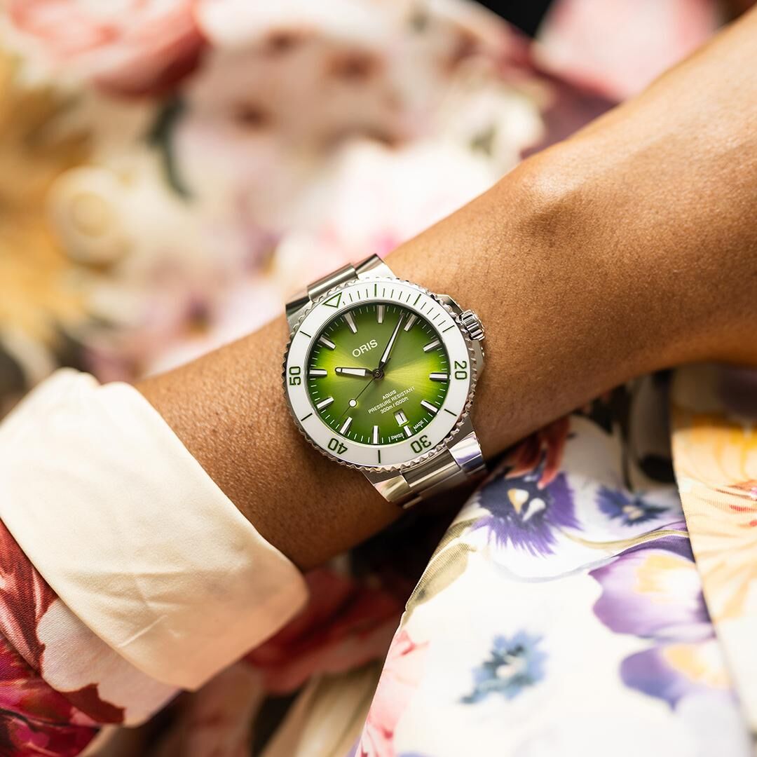 Oris men's watch Aquis 01 733 7787 4137-07 8 22 04PEB Oris men's watch Aquis 01 733 7787 4137-07 8 22 04PEB