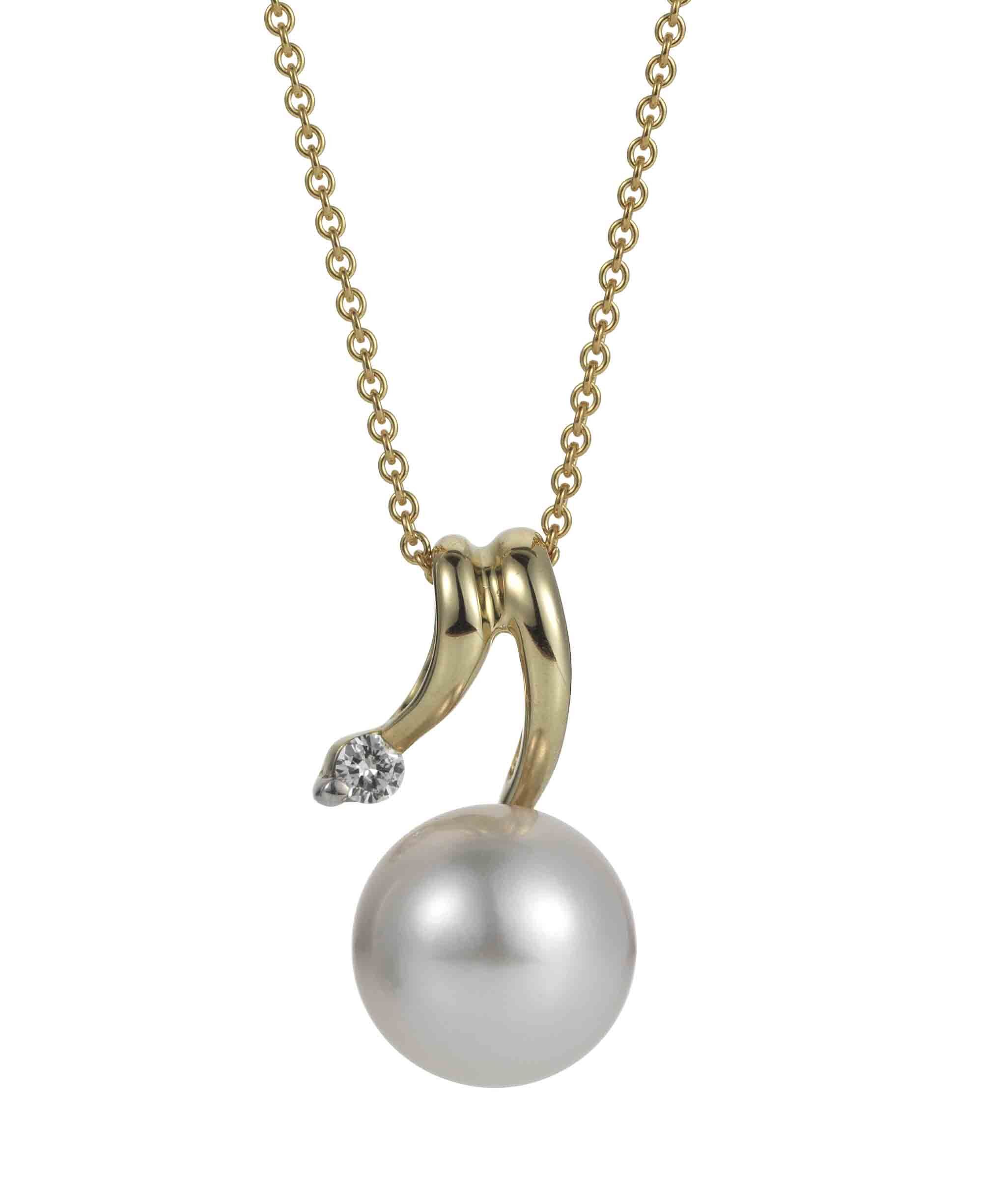 Adriana necklace with pendant made of Akoya pearl and diamond N23-K