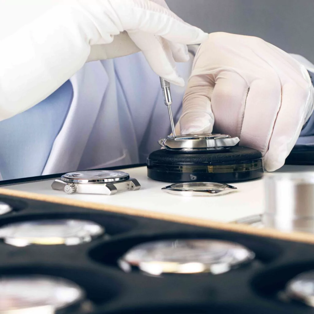 Meister Singer Kaenos Sonnenschliff Grau Herrenuhr KS927