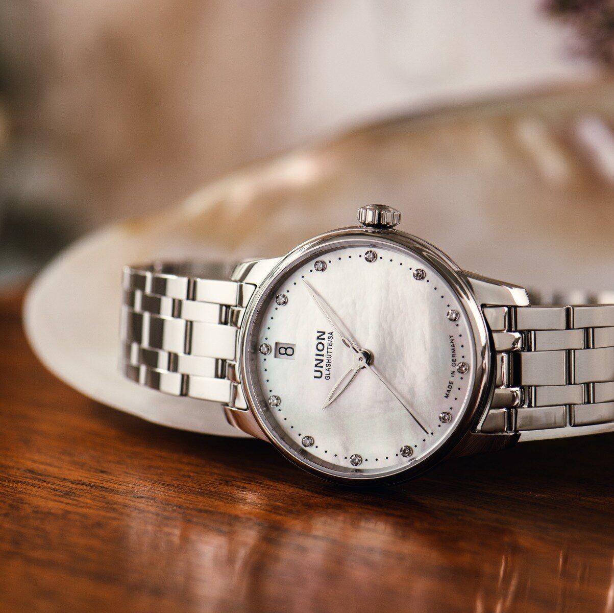Union Glashütte Seris Datum Damenuhr günstig1