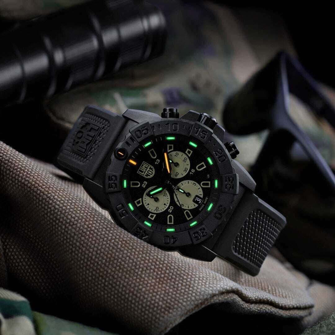 Luminox Navy SEAL Chronograph 45 mm Militäruhr 200 Meter wasserdicht Herrenuhr XS.3587