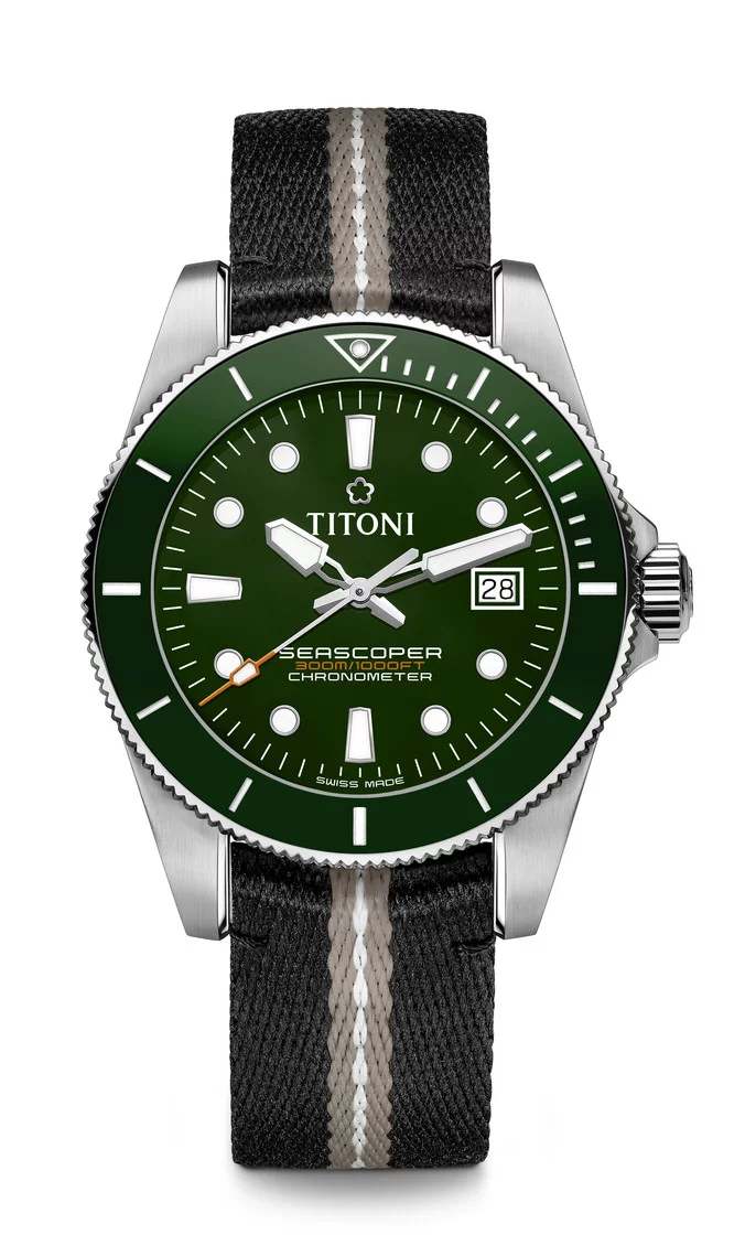 Titoni Seascoper 300 men's watch 83300 SGN-T5-703